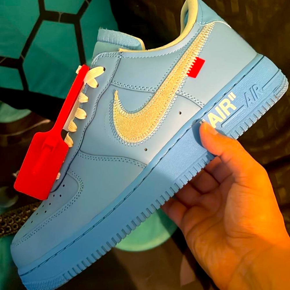 offwhite airforces size 10